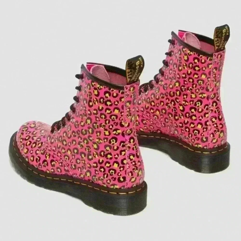 DR MARTENS 1460 Loud Leopard Smooth Leather Lace-Up Boot in Clash Pink  7US 5UK - Picture 3 of 5